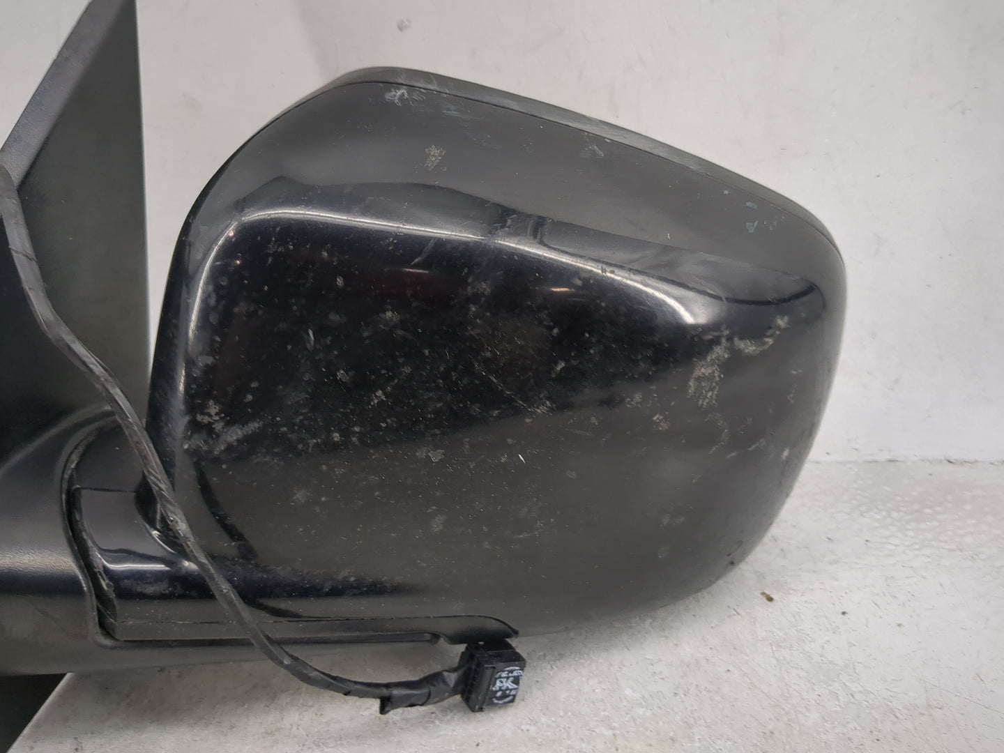 2015 Dodge Journey Driver Side View Mirror - Left Door Mirror OEM Used - Oemusedautoparts1.com