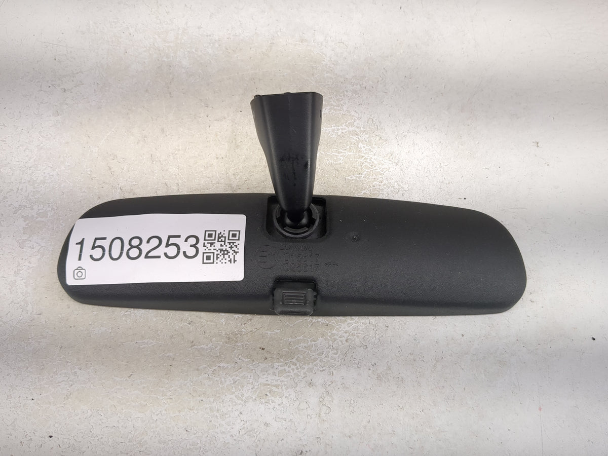 2015 Dodge Journey Interior Rear View Mirror Replacement OEM P/N:E11 015617 E11 025617 Fits OEM Used Auto Parts - Oemusedaut