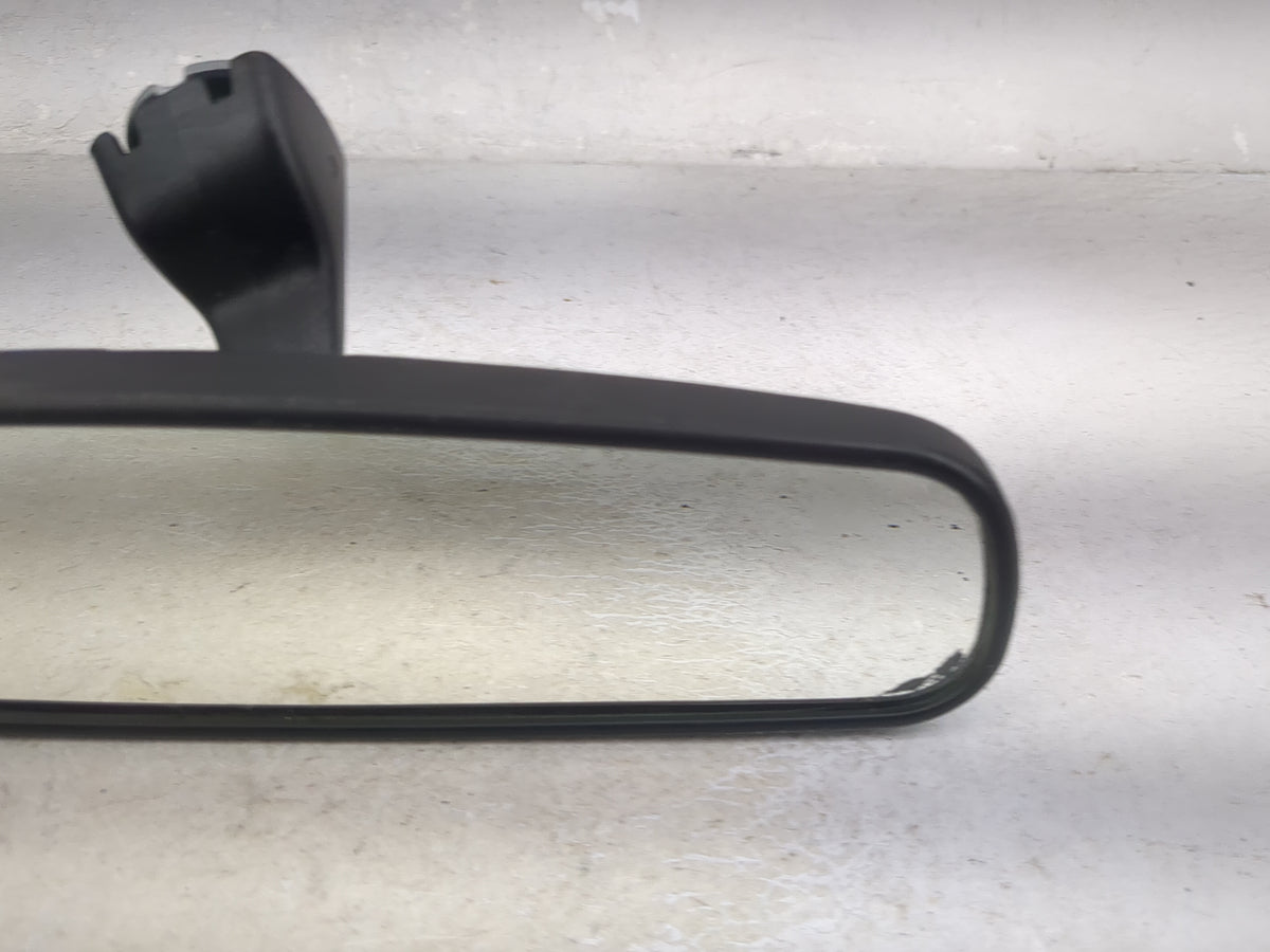 2015 Dodge Journey Interior Rear View Mirror Replacement OEM P/N:E11 015617 E11 025617 Fits OEM Used Auto Parts - Oemusedaut