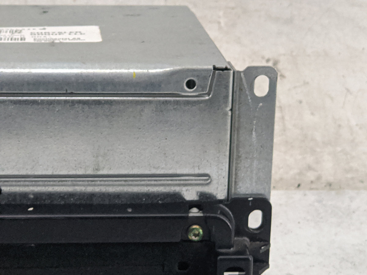 2018-2020 Dodge Journey Radio AM FM Cd Player Receiver Replacement P/N:P68209665AD Fits 2018 2019 2020 OEM Used Auto Parts -