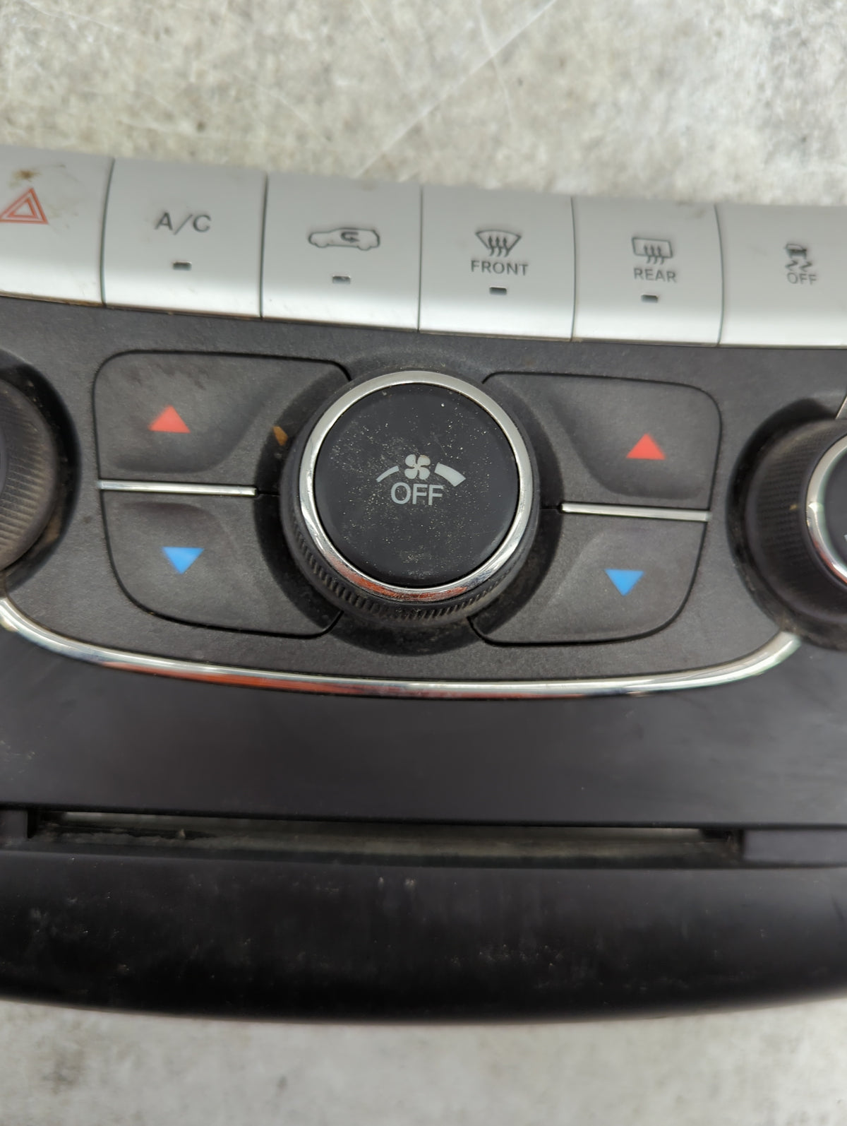2011-2017 Dodge Journey Climate Control Module Temperature AC/Heater Replacement P/N:1RK581X9AD Fits OEM Used Auto Parts - O