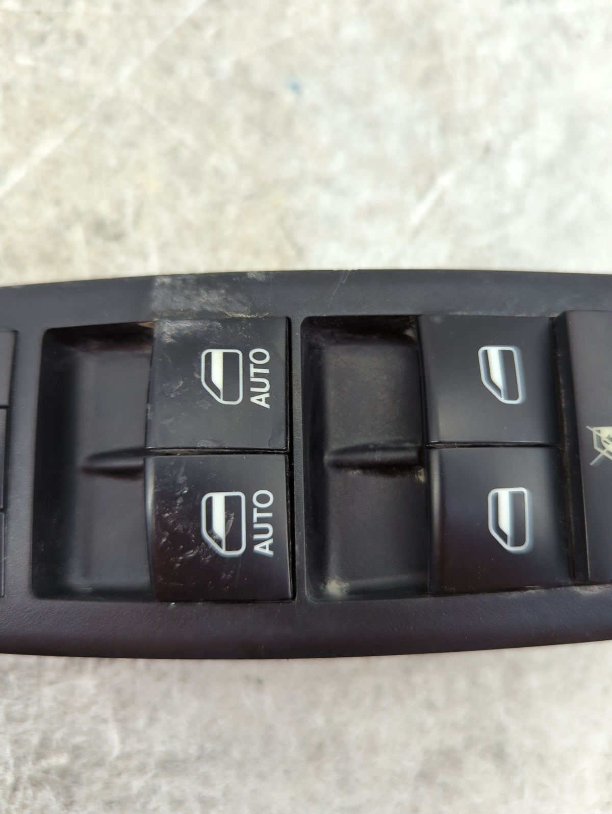 2015 Dodge Journey Master Power Window Switch Replacement Driver Side Left Fits OEM Used Auto Parts - Oemusedautoparts1.com