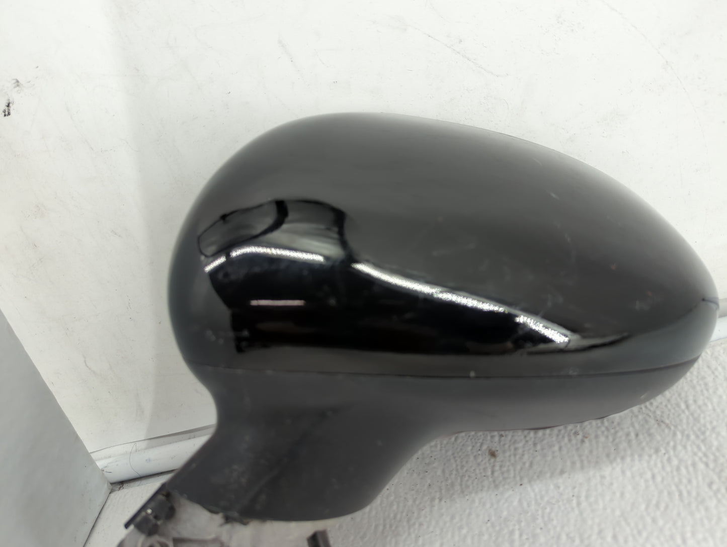 2014-2017 Dodge Journey Driver Side View Mirror - Left Door Mirror OEM Used - Oemusedautoparts1.com