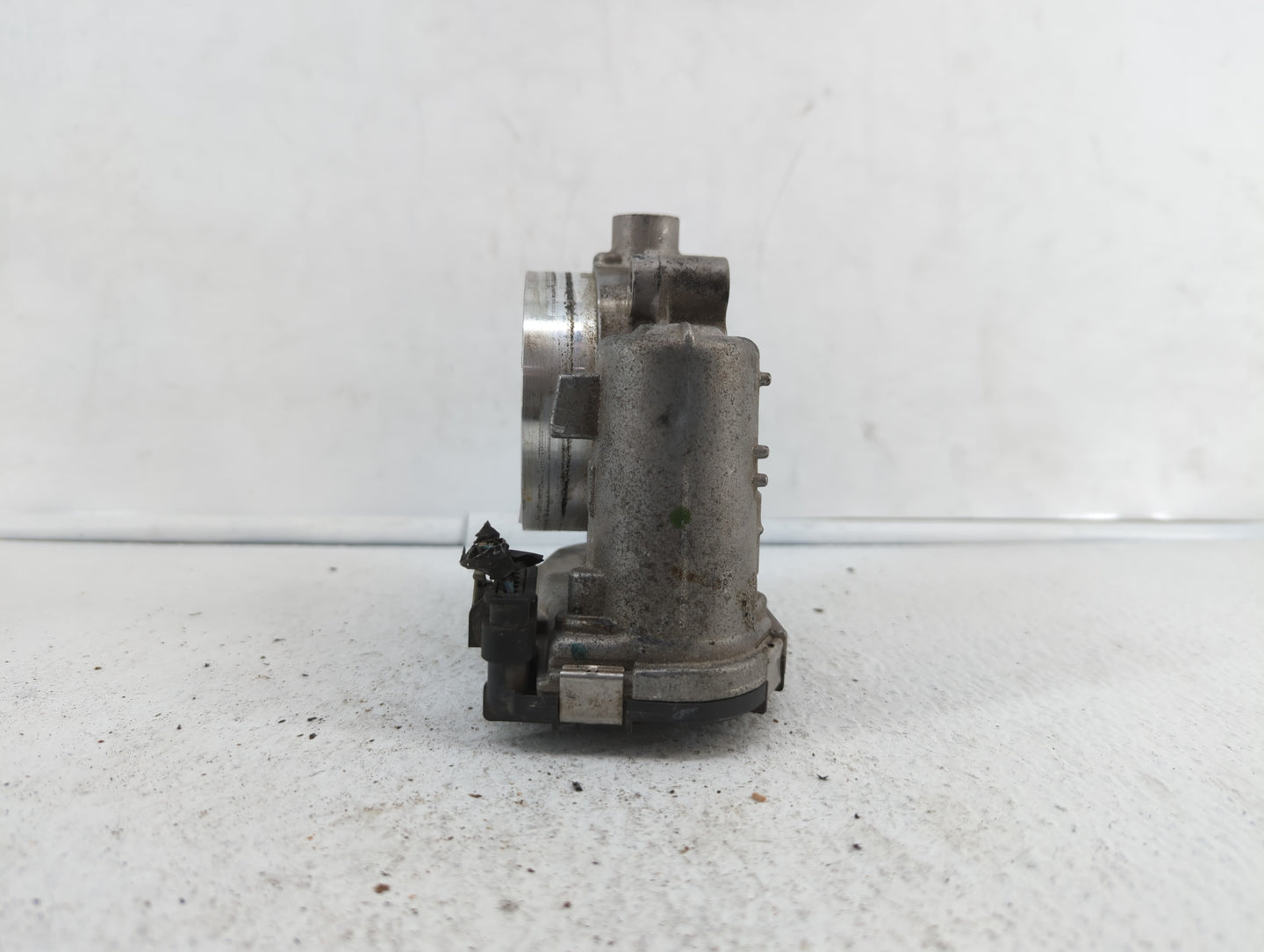 2011-2017 Dodge Journey Throttle Body P/N:05184349AC 05184349AE, 05184349AF Fits Fits 2011 2012 2013 2014 2015 2016 2017 201