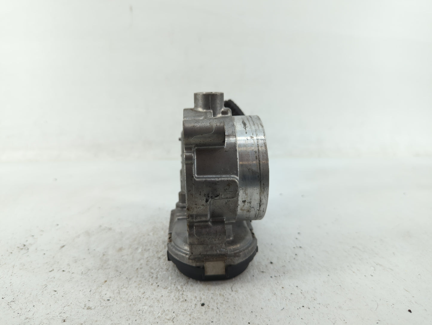 2011-2019 Dodge Journey Throttle Body P/N:05184349AE 05184349AC Fits OEM Used Auto Parts - Oemusedautoparts1.com