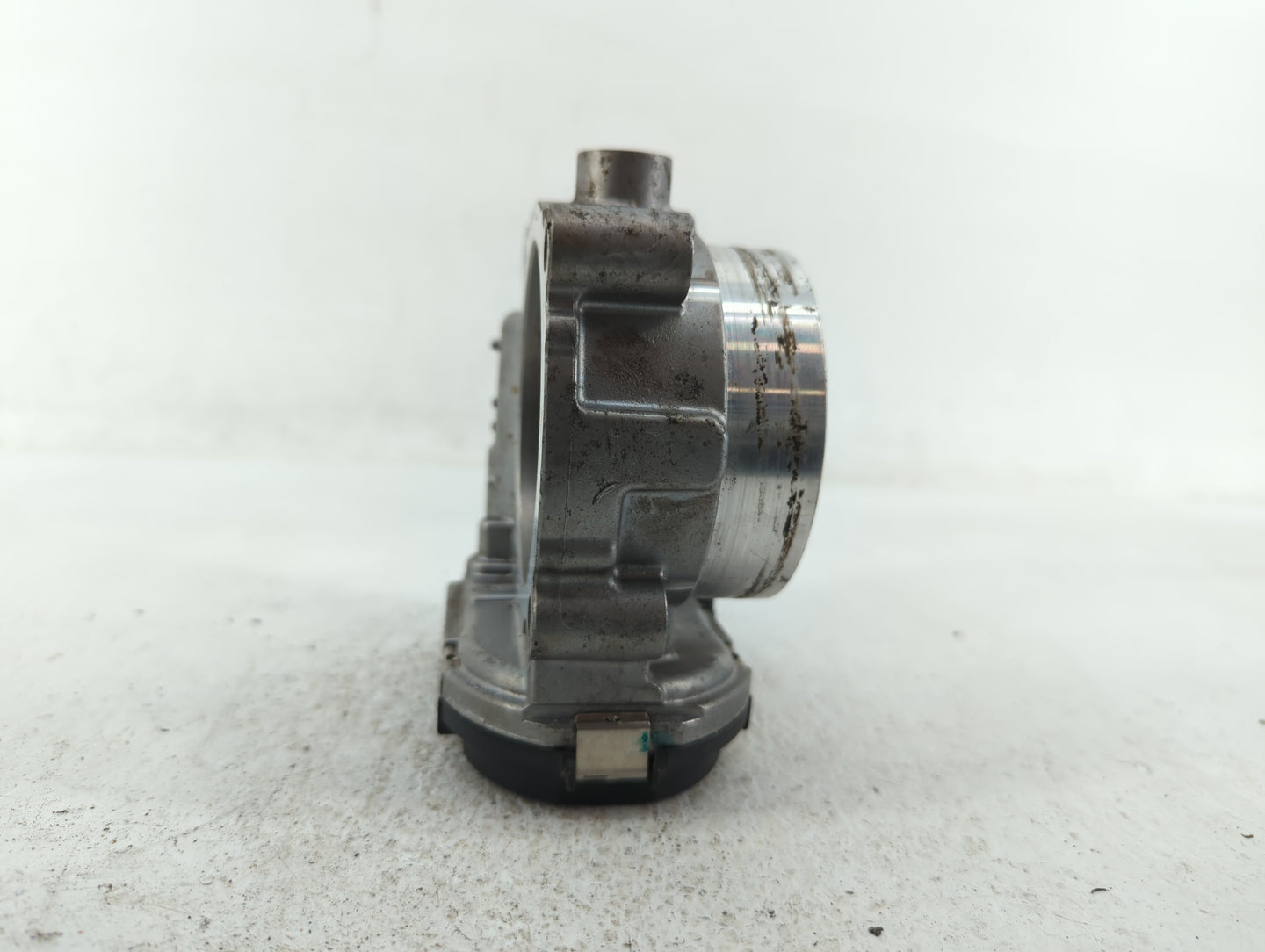 2011-2019 Dodge Journey Throttle Body P/N:05184349AE 05184349AC Fits OEM Used Auto Parts - Oemusedautoparts1.com