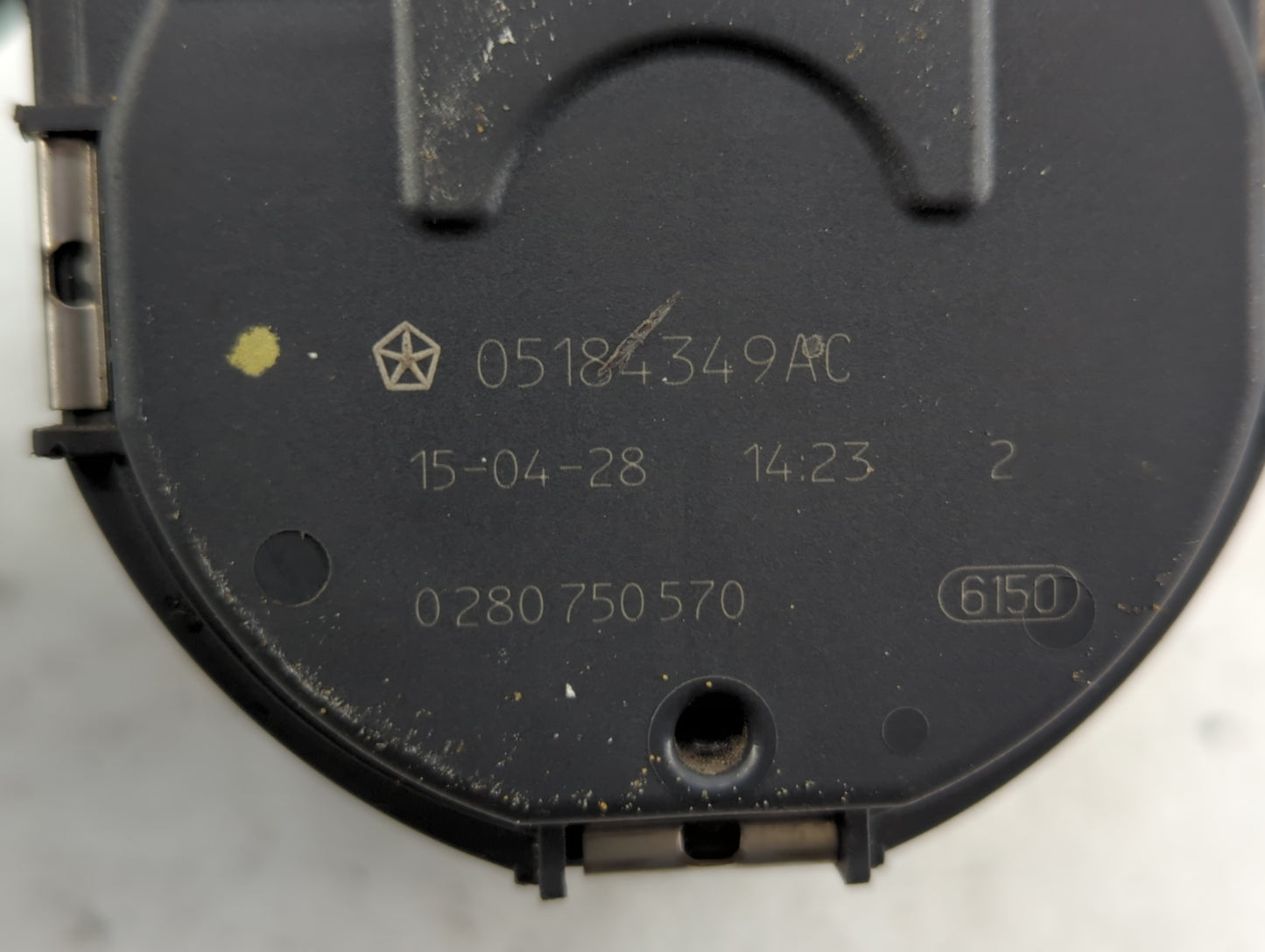 2011-2019 Dodge Journey Throttle Body P/N:05184349AE 05184349AC Fits OEM Used Auto Parts - Oemusedautoparts1.com