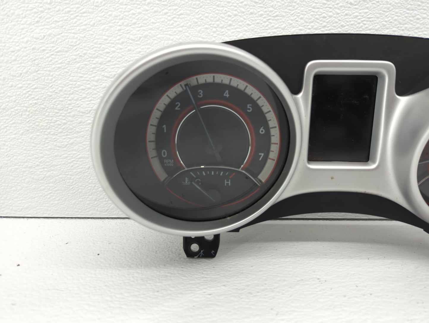 2015 Dodge Journey Instrument Cluster Speedometer Gauges P/N:68249000AA 68249000AB Fits OEM Used Auto Parts - Oemusedautopar