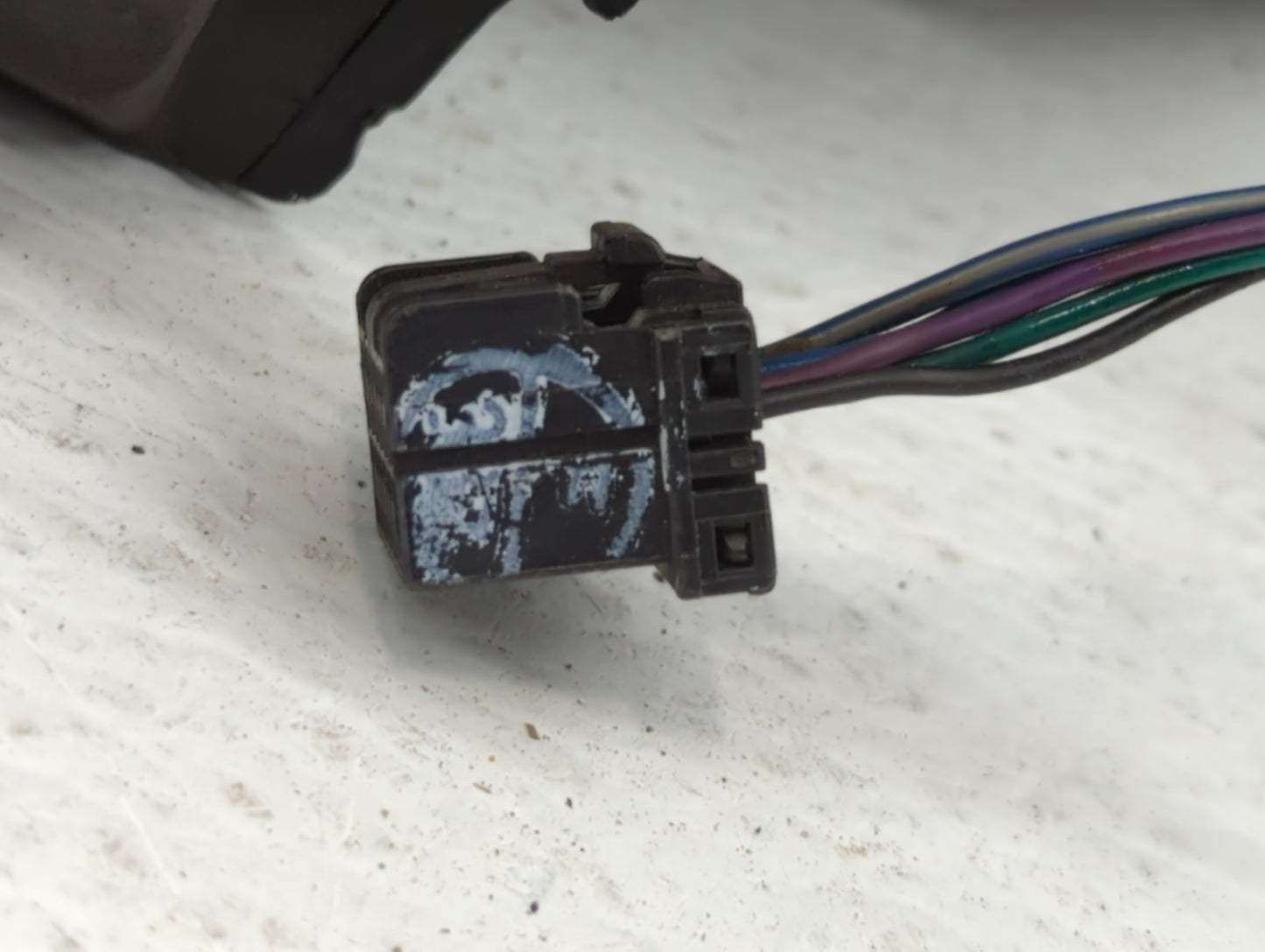 2015 Dodge Journey Passenger Side View Mirror - Right Door Mirror OEM Used - Oemusedautoparts1.com