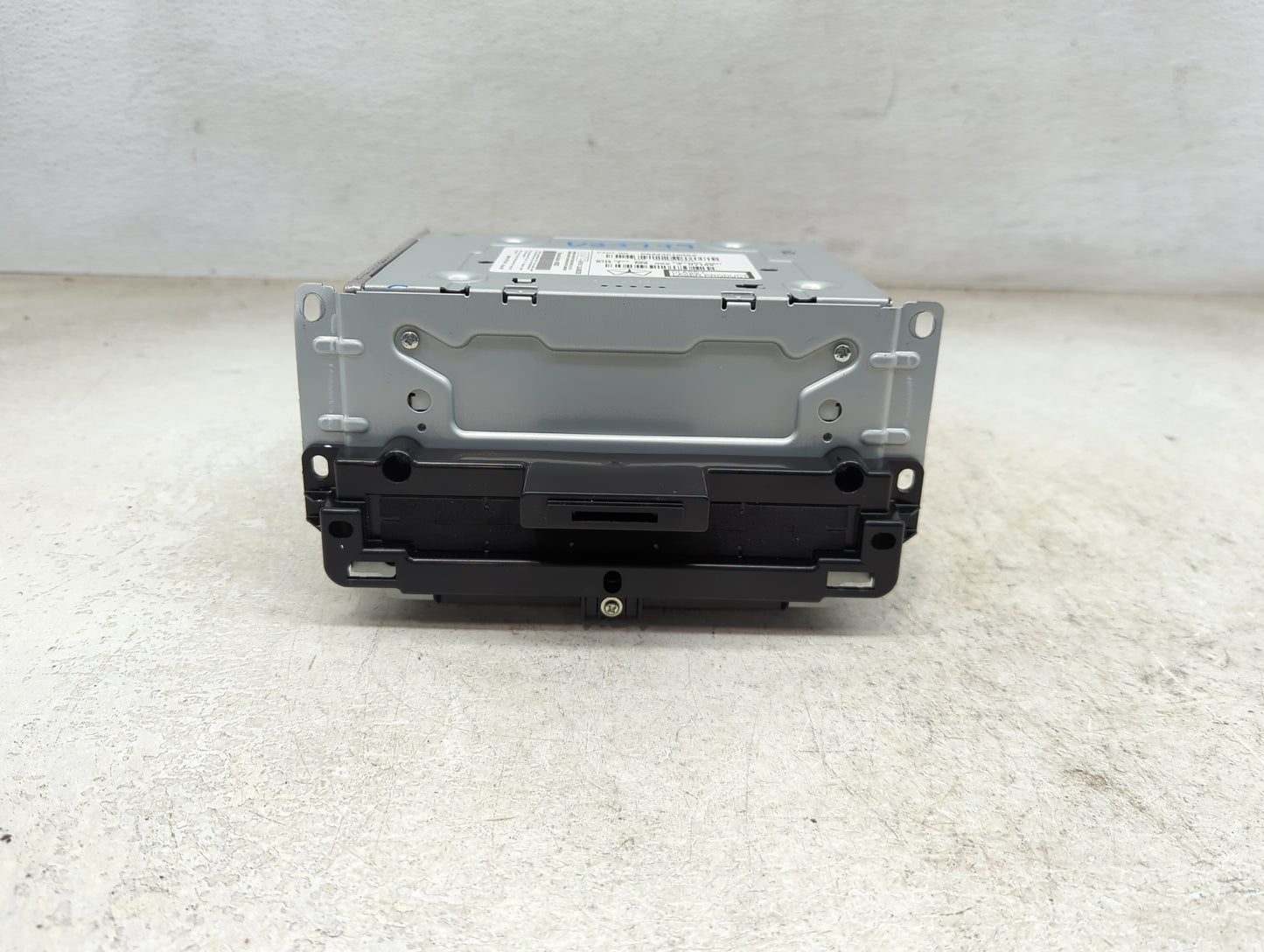 2015 Dodge Journey Radio AM FM Cd Player Receiver Replacement P/N:P68240130AA CQ-UC004E2GXB Fits OEM Used Auto Parts - Oemus