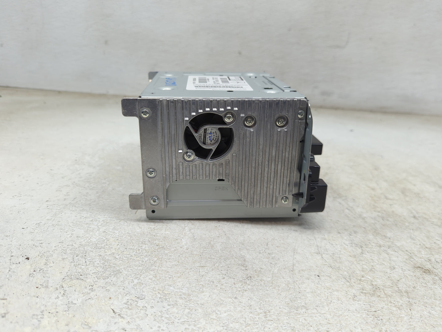 2015 Dodge Journey Radio AM FM Cd Player Receiver Replacement P/N:P68240130AA CQ-UC004E2GXB Fits OEM Used Auto Parts - Oemus