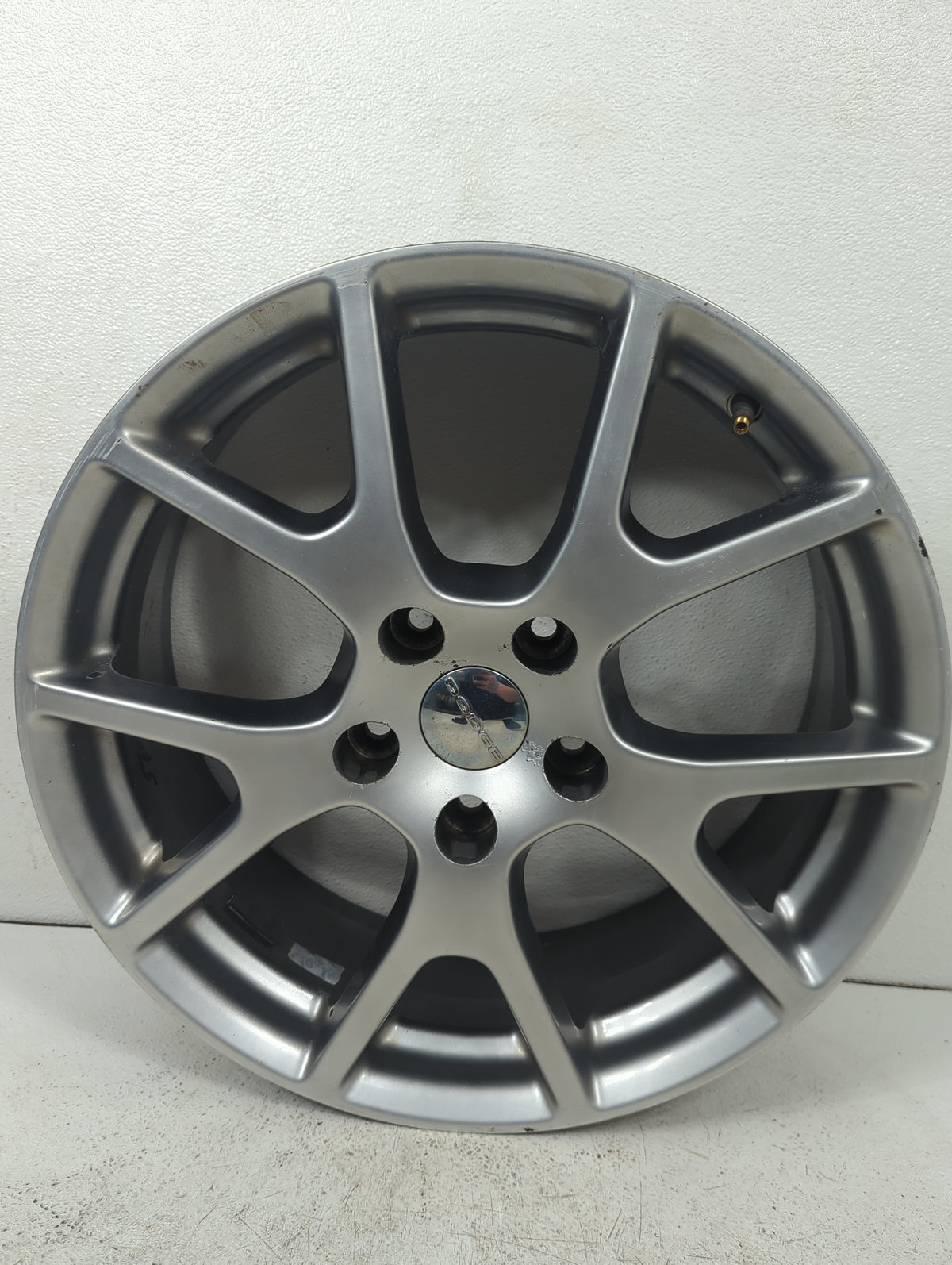 2015 Dodge Journey Oem Wheel Rim 5041156 - Oemusedautoparts1.com