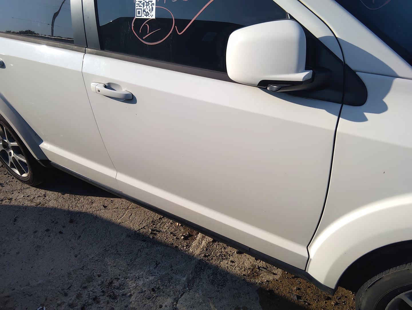 2015 Dodge Journey Passenger Front Door Oem 5041171 - Oemusedautoparts1.com