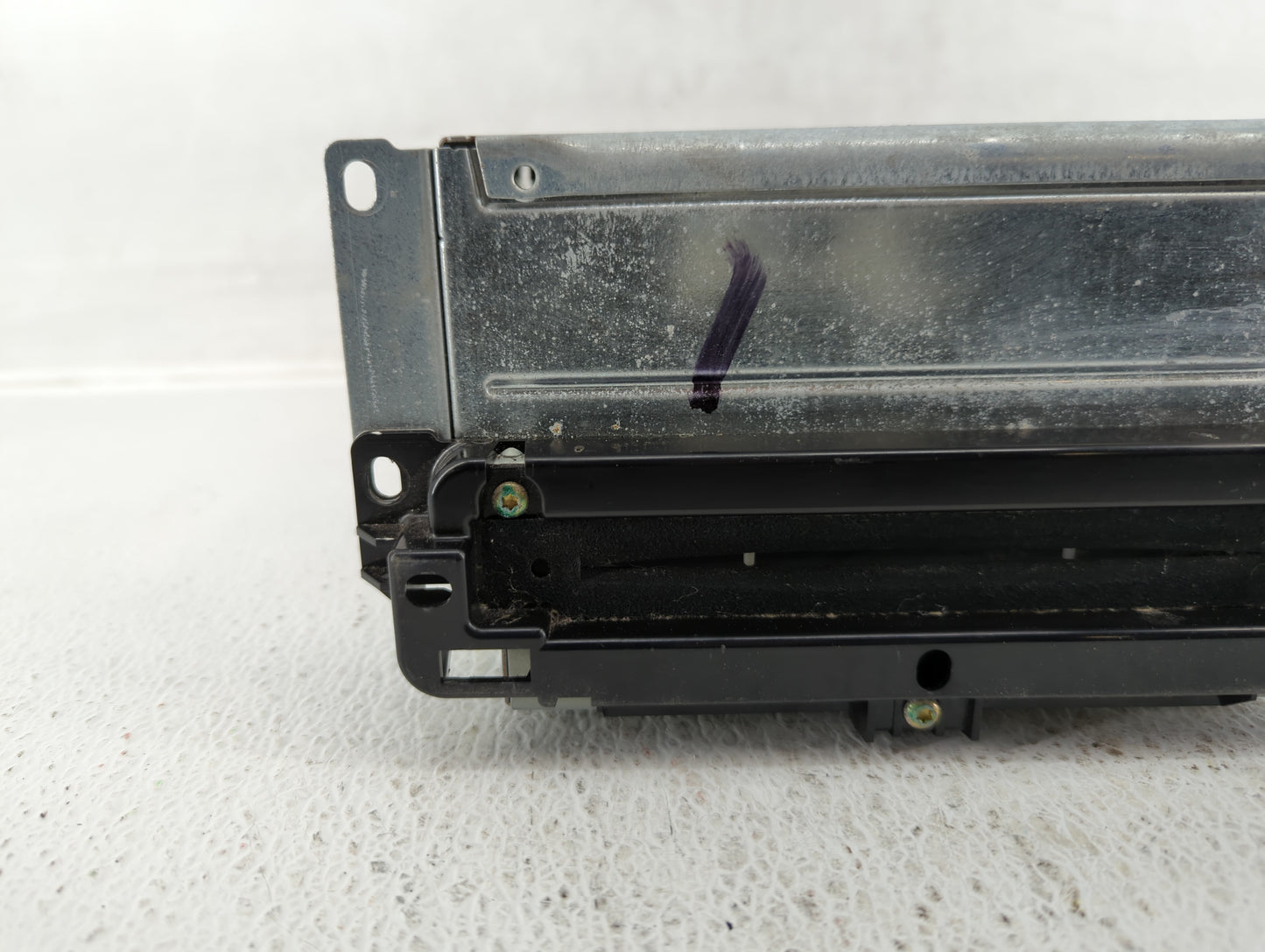 2018-2020 Dodge Journey Am Fm Cd Player Radio Receiver - Oemusedautoparts1.com