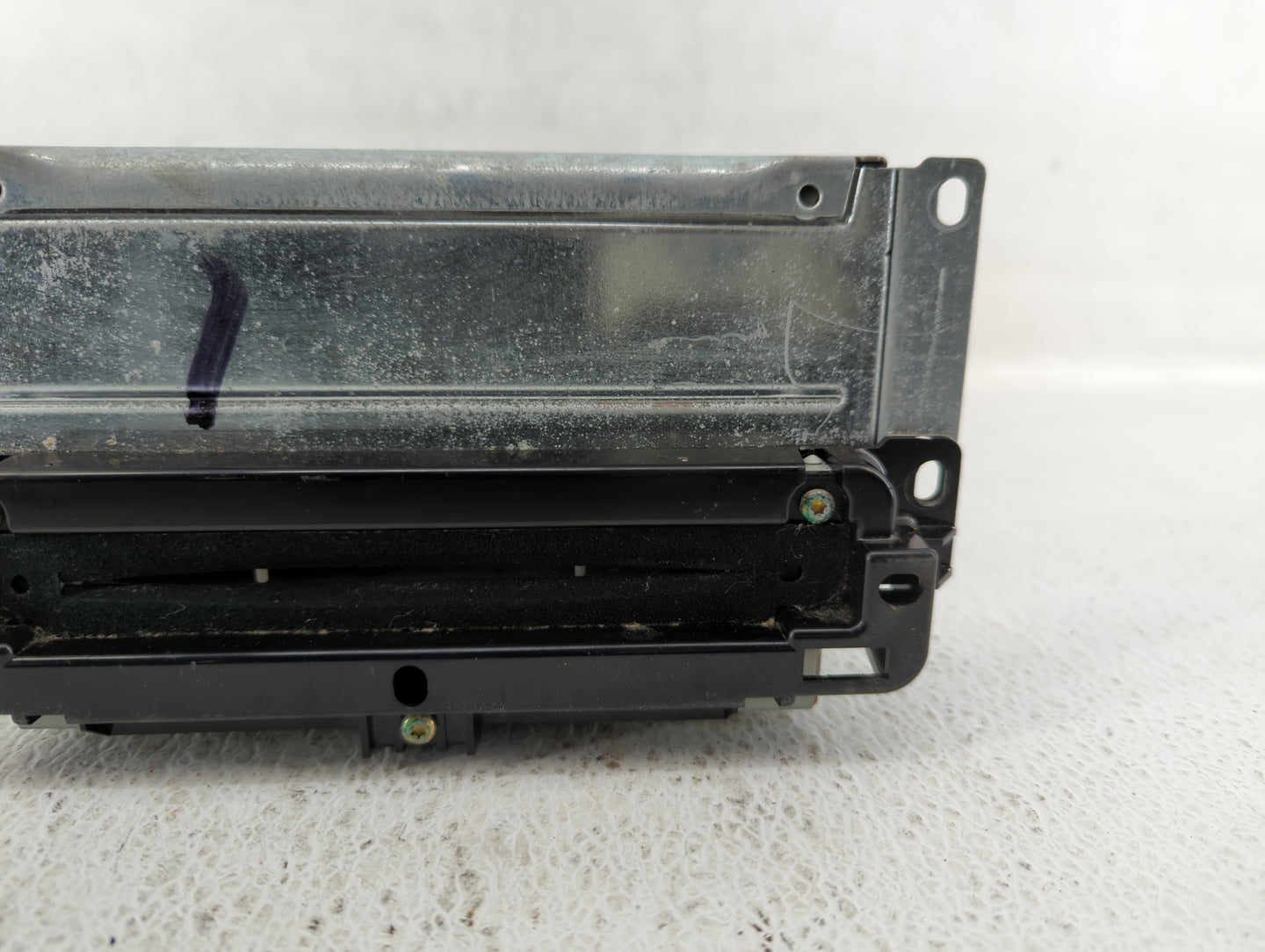 2018-2020 Dodge Journey Am Fm Cd Player Radio Receiver - Oemusedautoparts1.com
