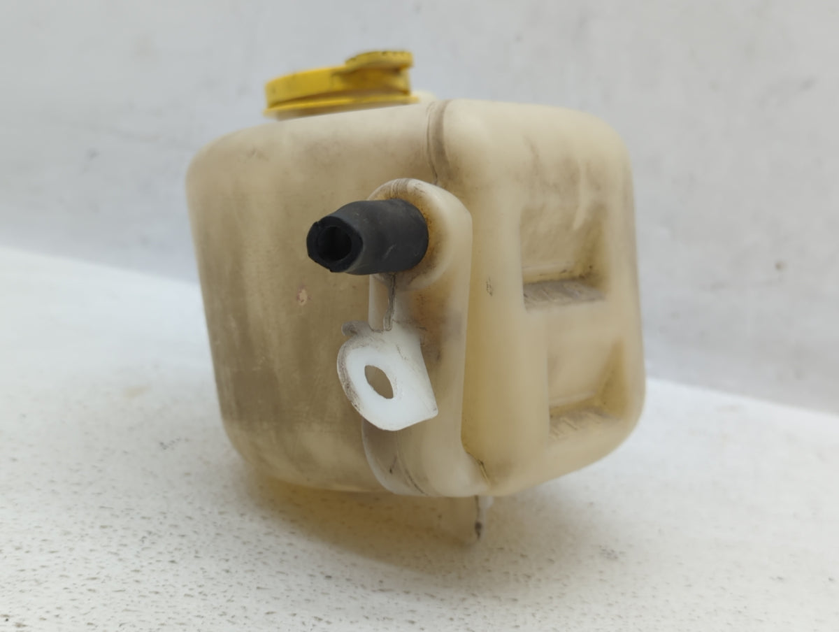2009-2019 Dodge Journey Radiator Coolant Overflow Expansion Tank Bottle 535542 - Oemusedautoparts1.com