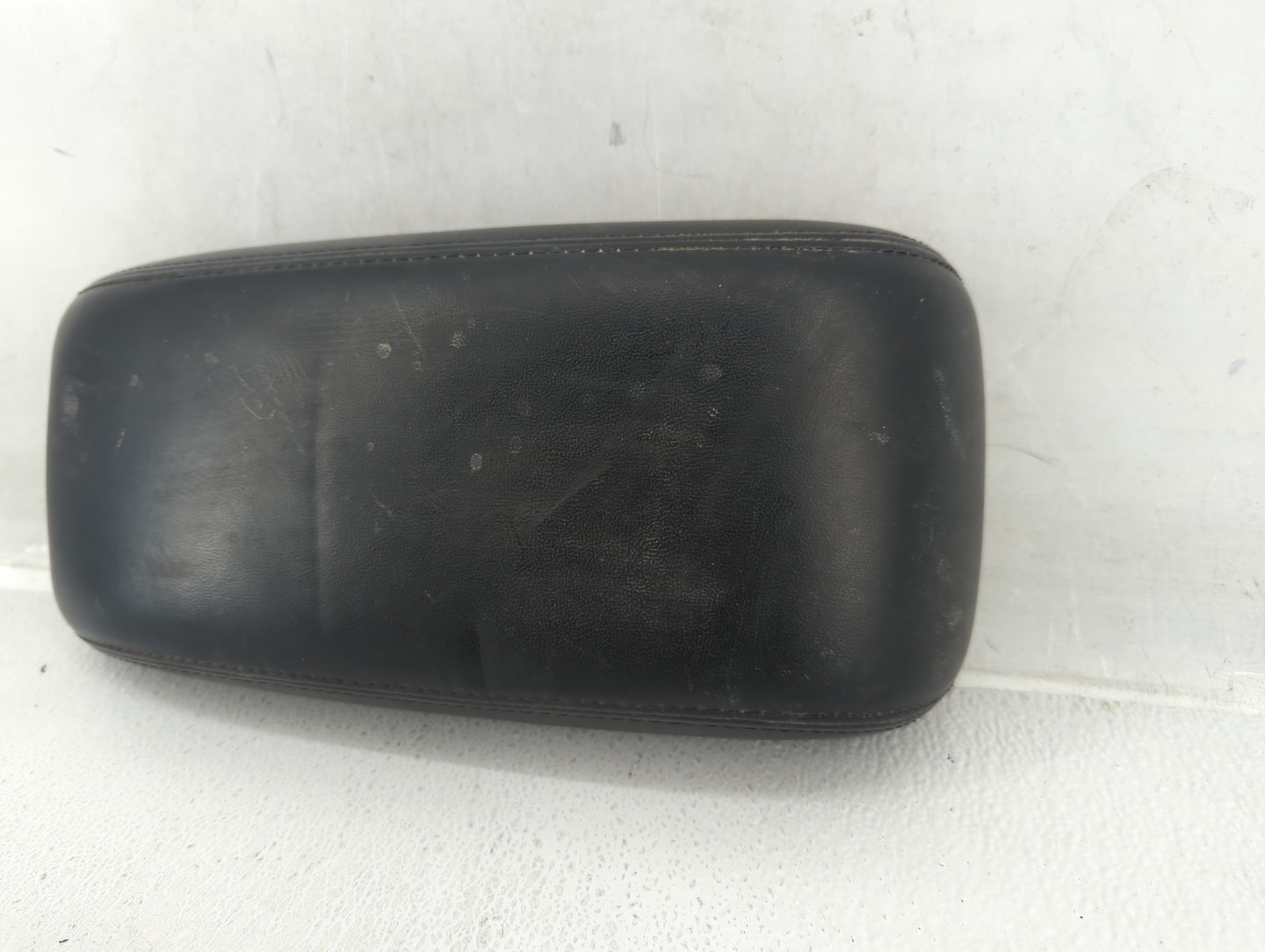 2015 Dodge Journey Center Console Armrest Cover Lid - Oemusedautoparts1.com