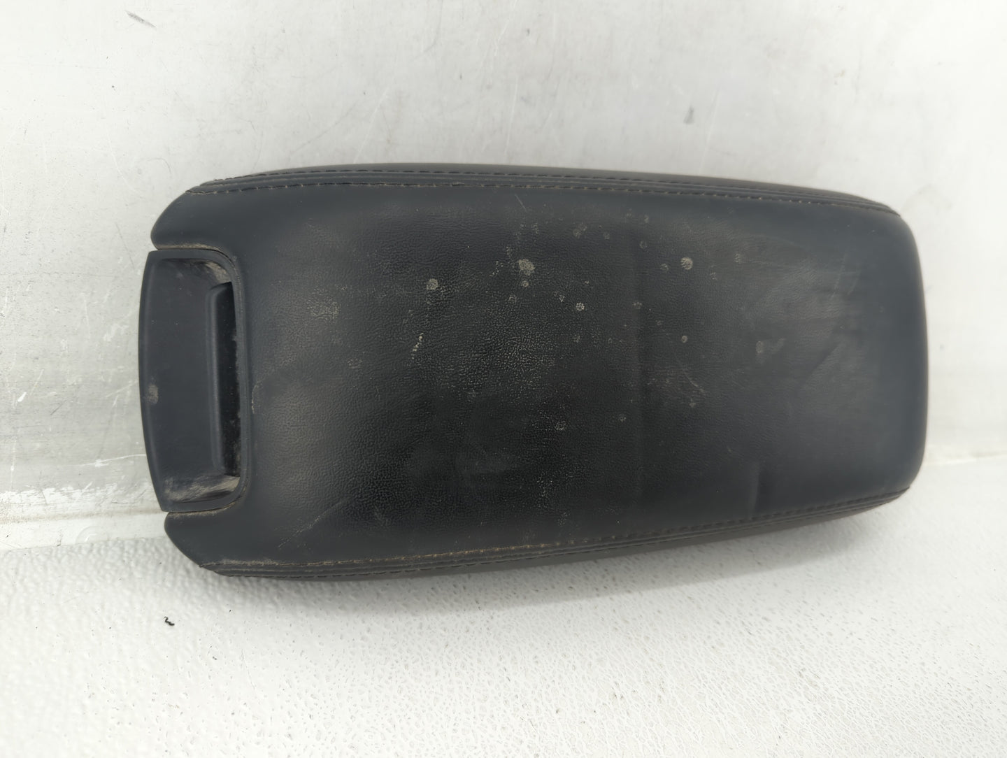 2015 Dodge Journey Center Console Armrest Cover Lid - Oemusedautoparts1.com