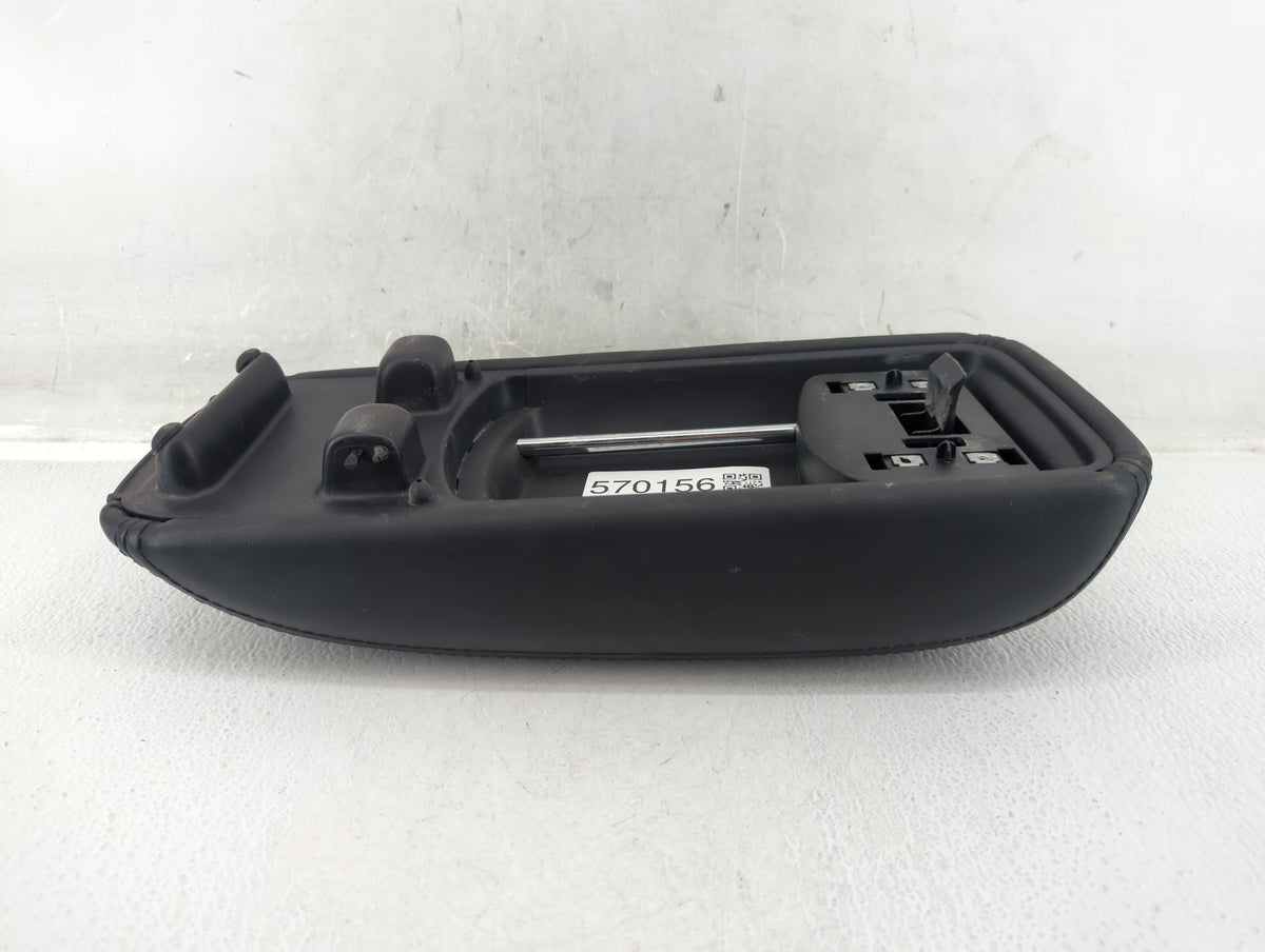 2015 Dodge Journey Center Console Armrest Cover Lid 570156 - Oemusedautoparts1.com