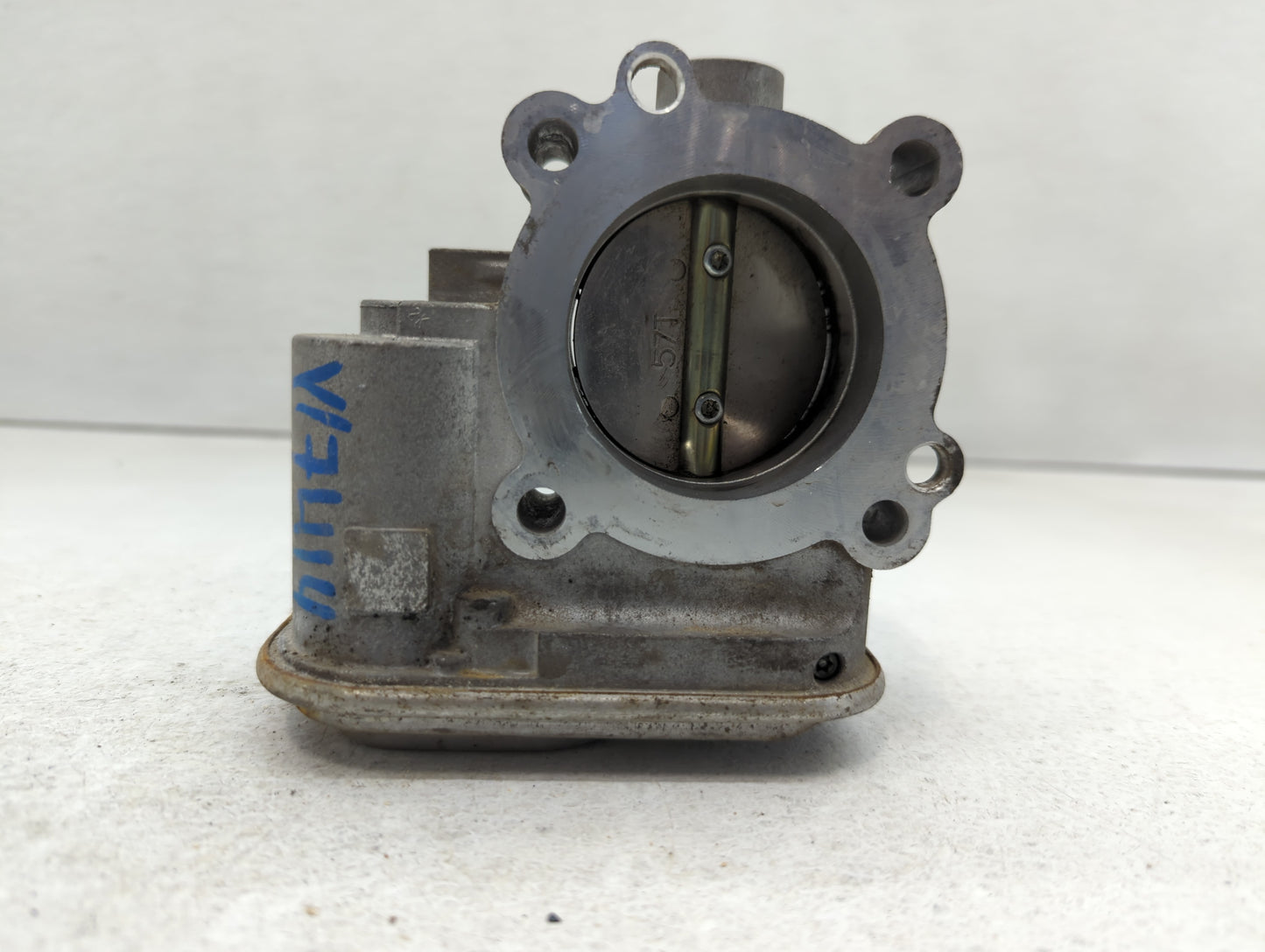 2009-2018 Dodge Journey Throttle Body P/N:5429090 Fits Fits 2007 2008 2009 2010 2011 2012 2013 2014 2015 2016 2017 2018 OEM 