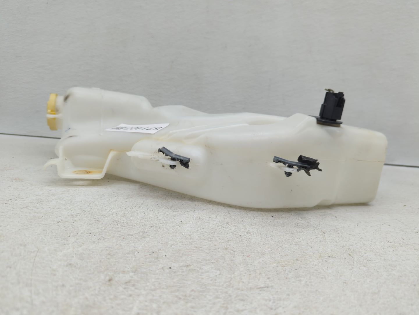 2015 Dodge Journey Windshield Washer Fluid Reservoir Bottle Oem - Oemusedautoparts1.com
