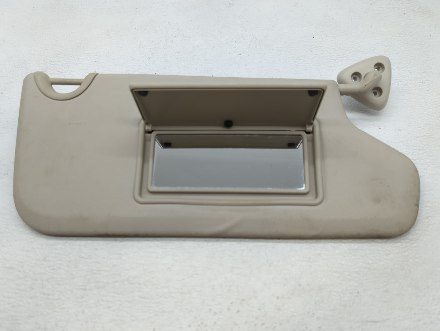 2015 Dodge Journey Sun Visor Shade Replacement Passenger Right Mirror Fits OEM Used Auto Parts - Oemusedautoparts1.com