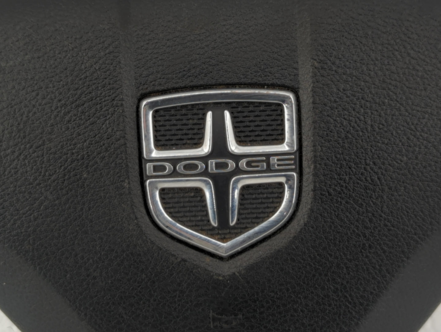 2020 Dodge Journey Air Bag Driver Left Knee OEM P/N:P1SL29DX9AD Fits OEM Used Auto Parts - Oemusedautoparts1.com