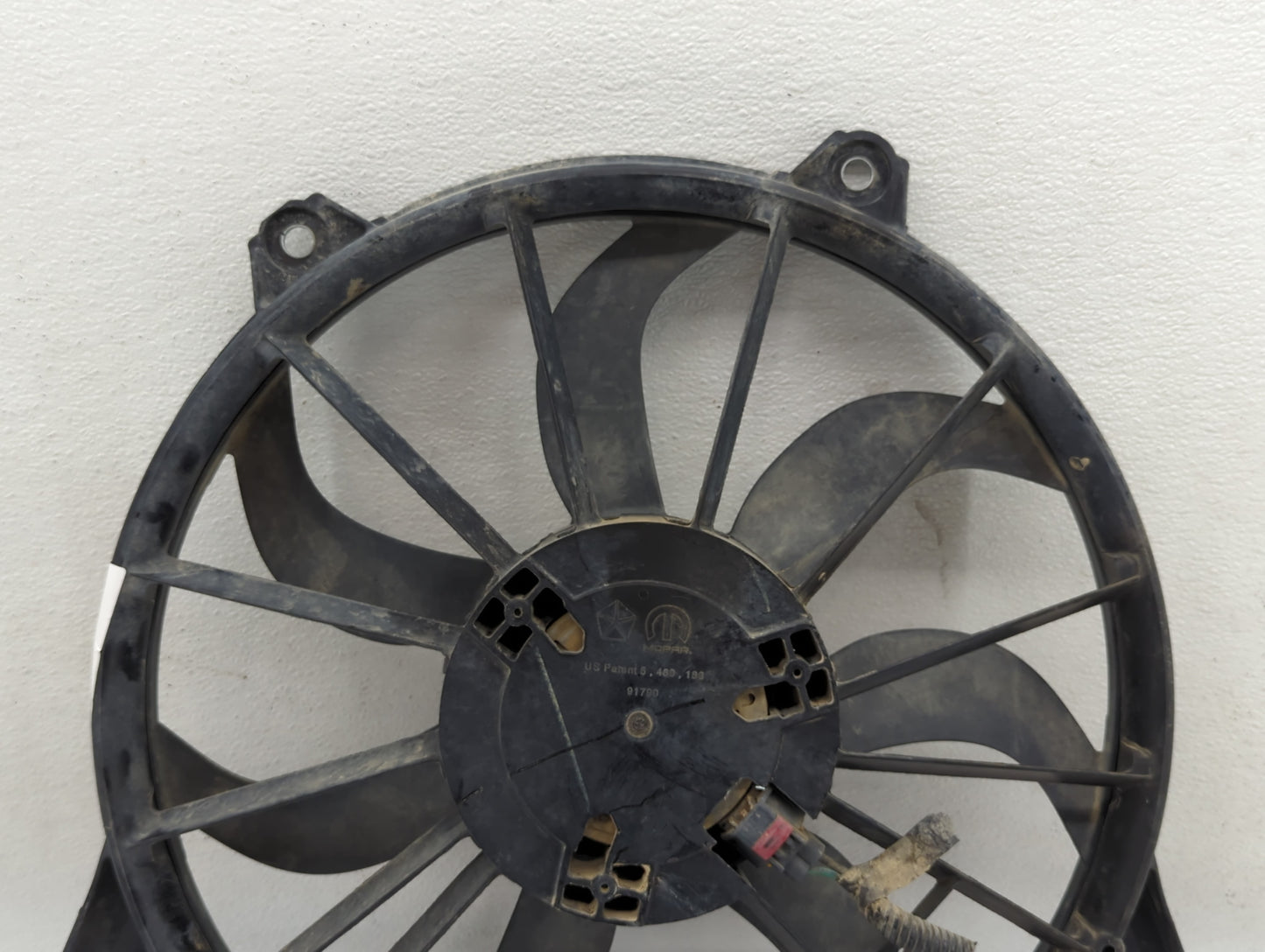 2009-2020 Dodge Journey Left Radiator Fan Motor Assembly - Oemusedautoparts1.com