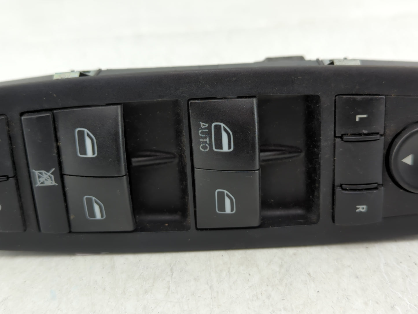 2015 Dodge Journey Master Power Window Switch Replacement Driver Side Left P/N:68084001AC Fits OEM Used Auto Parts - Oemused