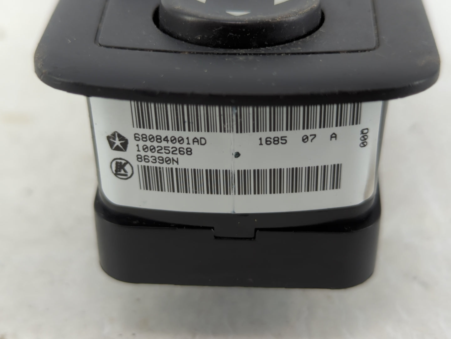 2015 Dodge Journey Master Power Window Switch Replacement Driver Side Left P/N:68084001AD Fits OEM Used Auto Parts - Oemused