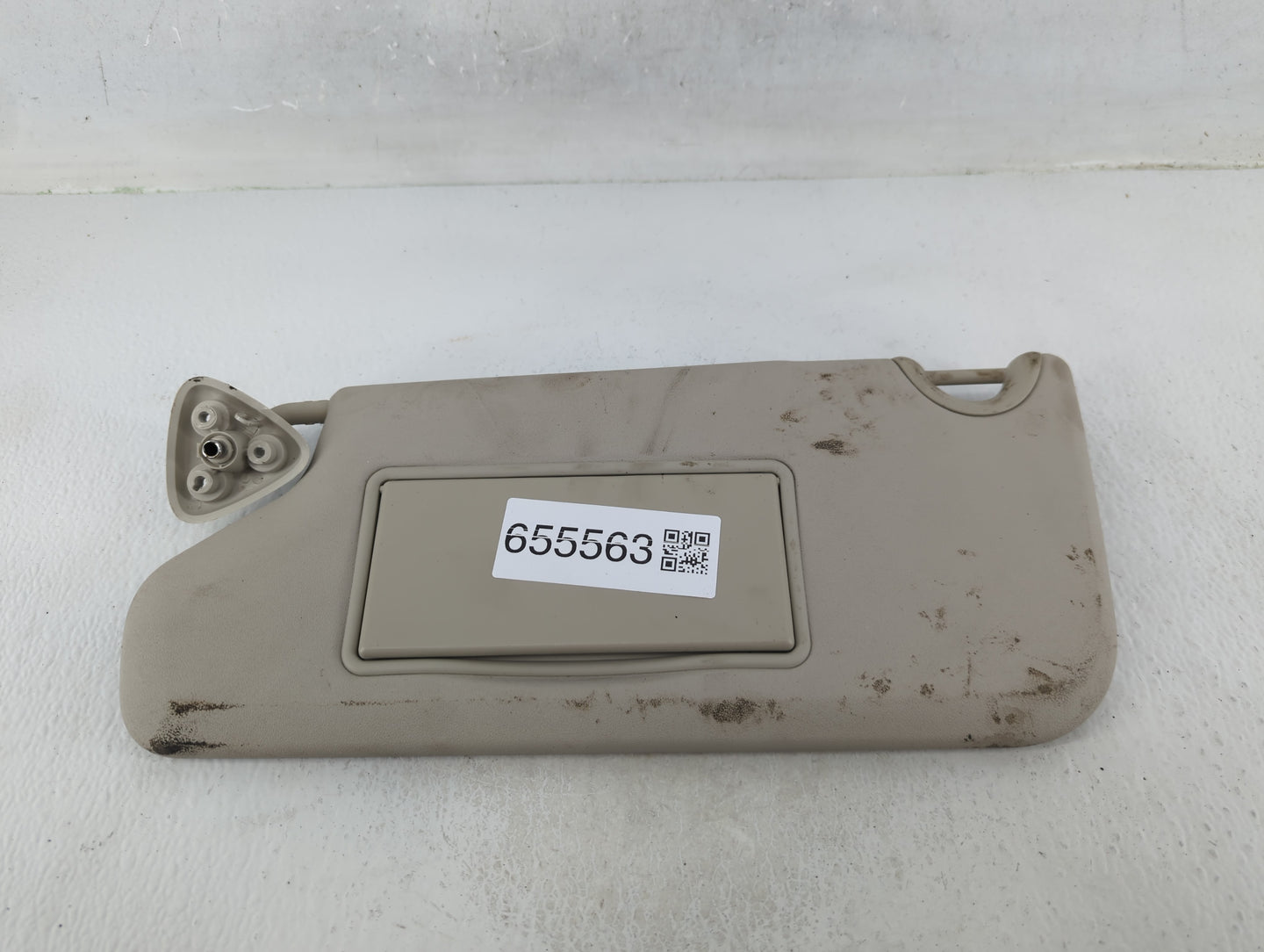 2015 Dodge Journey Sun Visor Shade Replacement Driver Left Mirror Fits OEM Used Auto Parts - Oemusedautoparts1.com