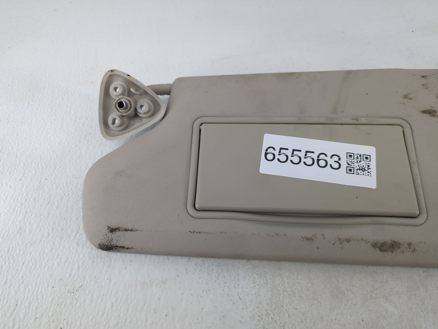 2015 Dodge Journey Sun Visor Shade Replacement Driver Left Mirror Fits OEM Used Auto Parts - Oemusedautoparts1.com