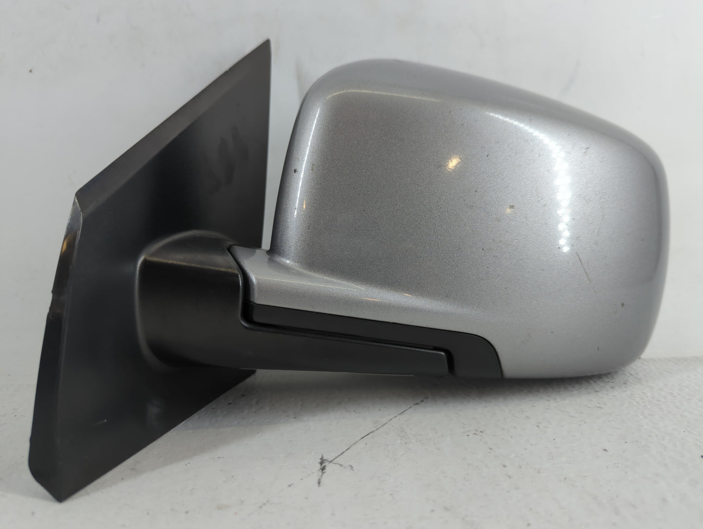 2015 Dodge Journey Driver Side View Mirror - Left Door Mirror OEM Used - Oemusedautoparts1.com