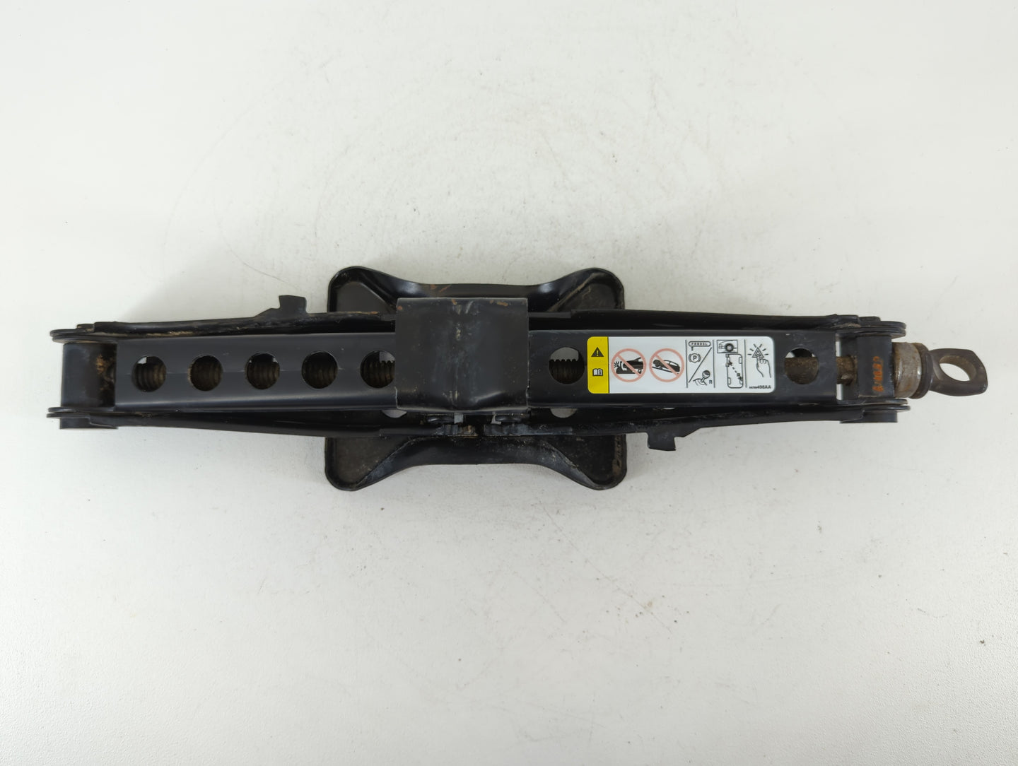 2015 Dodge Journey Spare Scissor Car Jack - Oemusedautoparts1.com