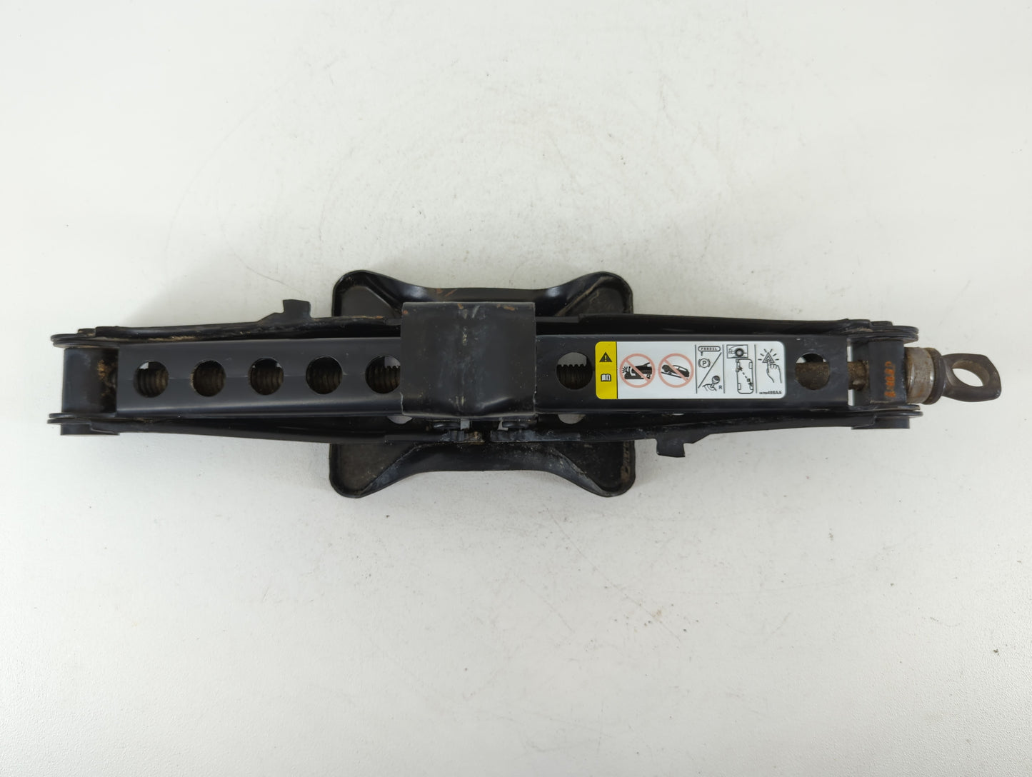 2015 Dodge Journey Spare Scissor Car Jack - Oemusedautoparts1.com