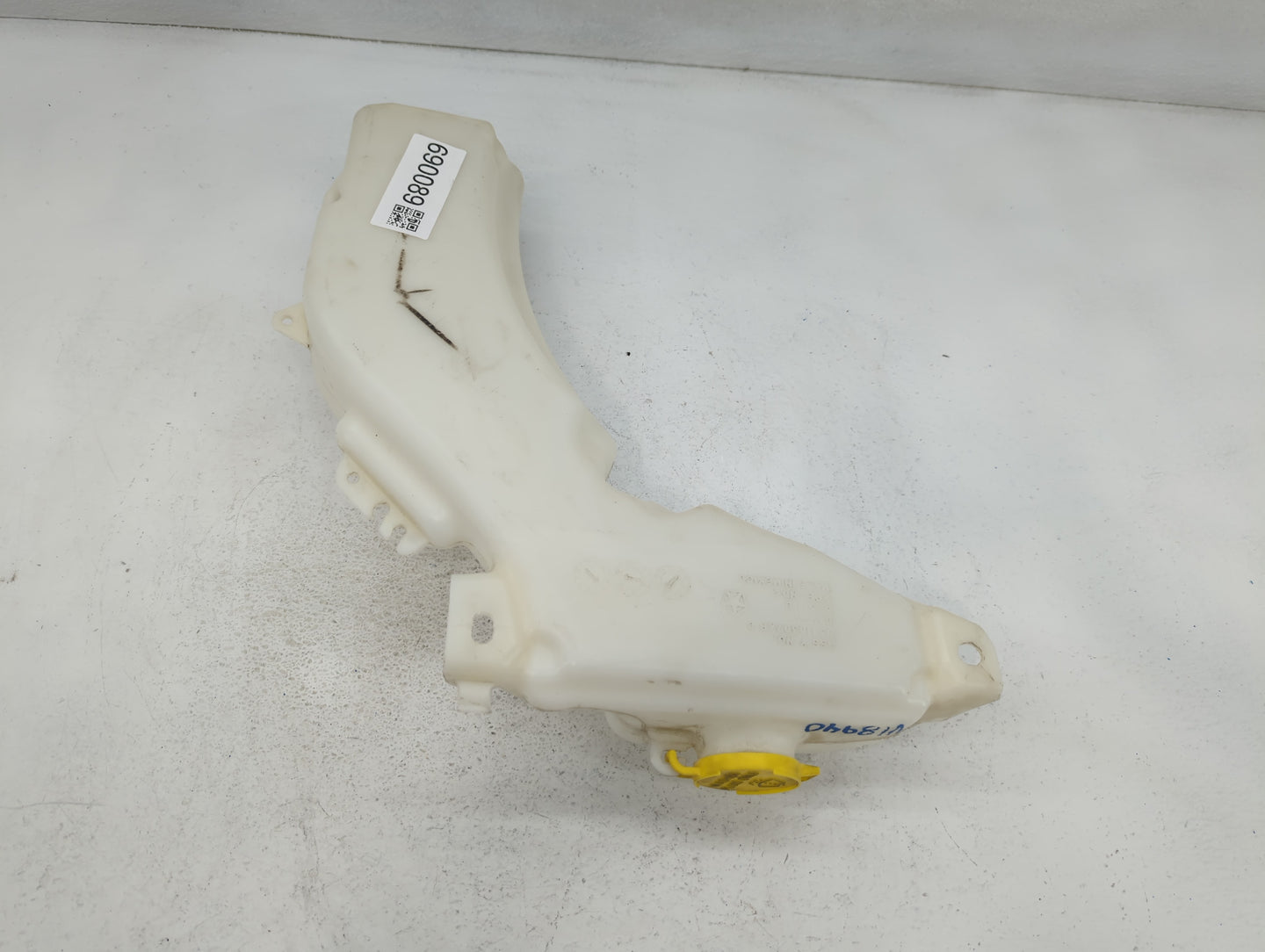 2015 Dodge Journey Windshield Washer Fluid Reservoir Bottle Oem - Oemusedautoparts1.com