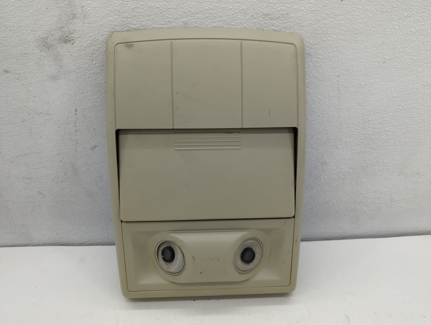 2012-2019 Dodge Journey Overhead Roof Console 690609 - Oemusedautoparts1.com