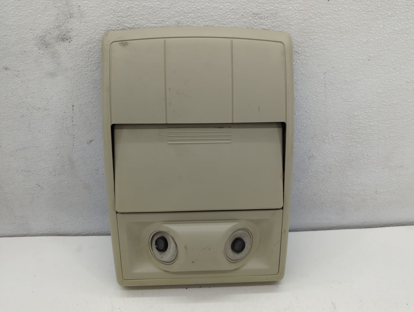 2012-2019 Dodge Journey Overhead Roof Console 690609 - Oemusedautoparts1.com