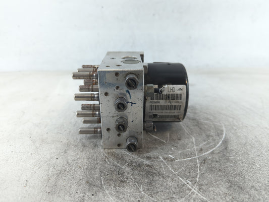 2015 Dodge Journey ABS Pump Control Module Replacement P/N:P68339085AB Fits OEM Used Auto Parts - Oemusedautoparts1.com
