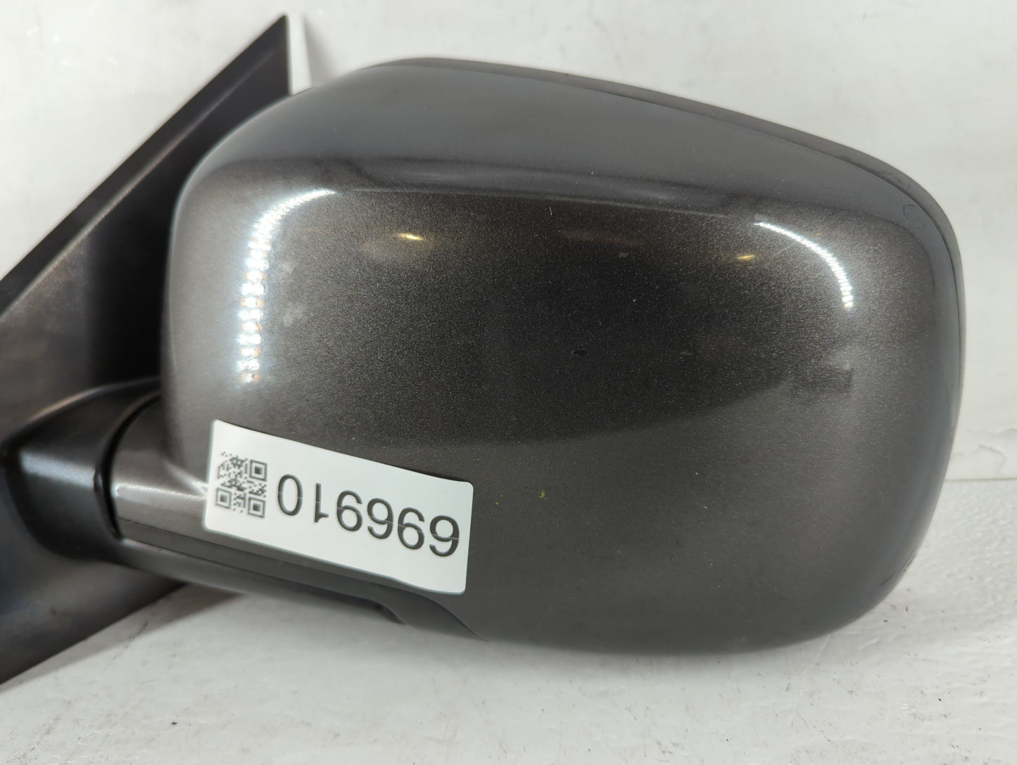 2015 Dodge Journey Driver Side View Mirror - Left Door Mirror OEM Used - Oemusedautoparts1.com