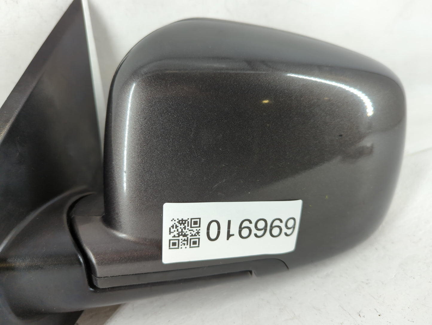 2015 Dodge Journey Driver Side View Mirror - Left Door Mirror OEM Used - Oemusedautoparts1.com