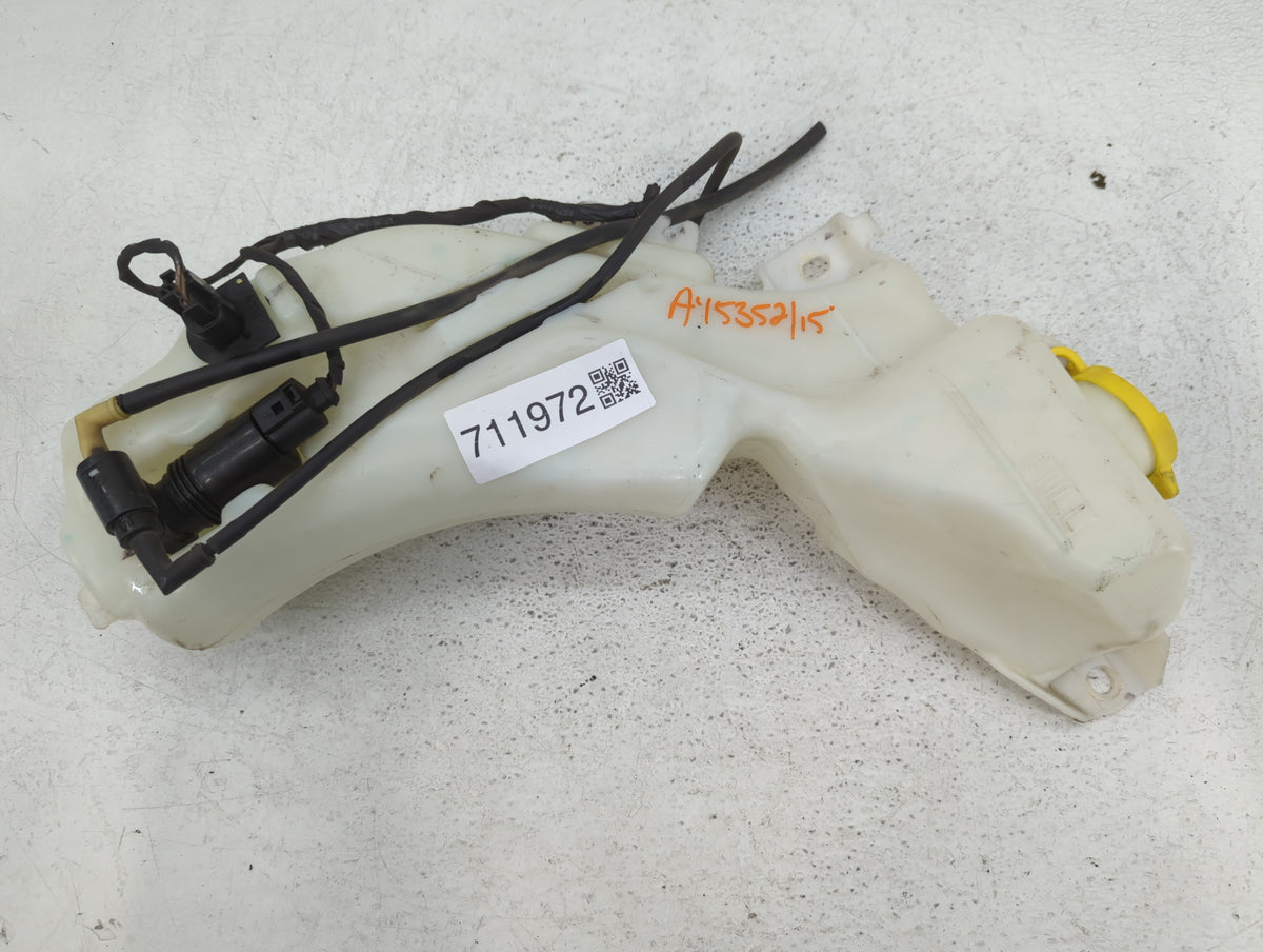 2015 Dodge Journey Windshield Washer Fluid Reservoir Bottle Oem 711972 - Oemusedautoparts1.com
