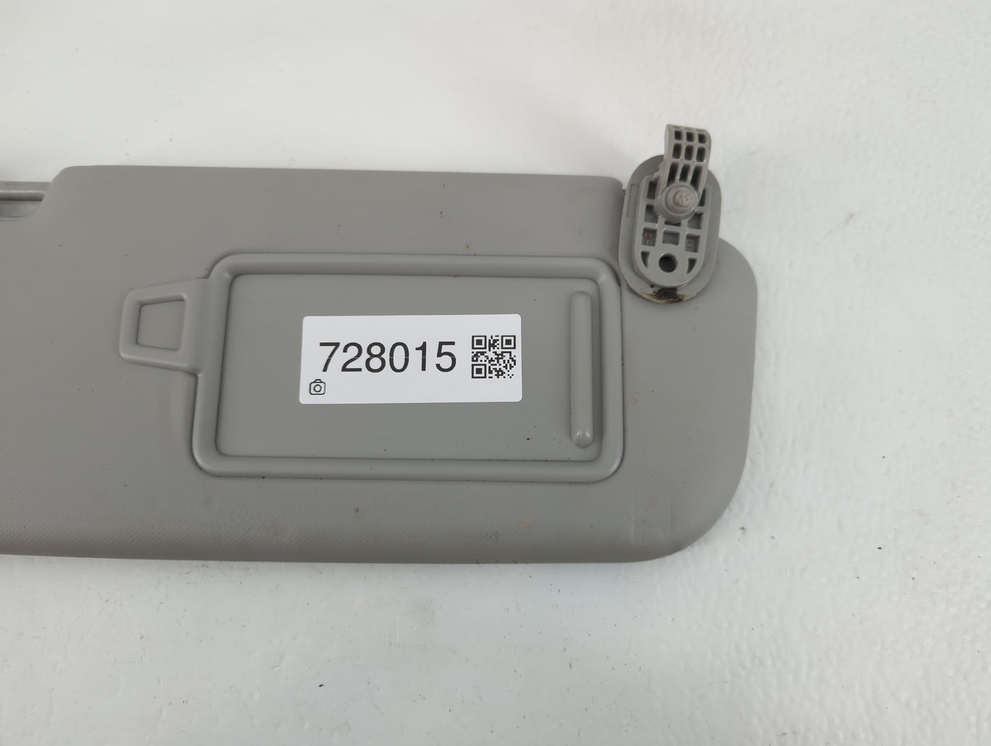 2011-2020 Dodge Journey Sun Visor Shade Replacement Passenger Right Mirror Fits OEM Used Auto Parts - Oemusedautoparts1.com
