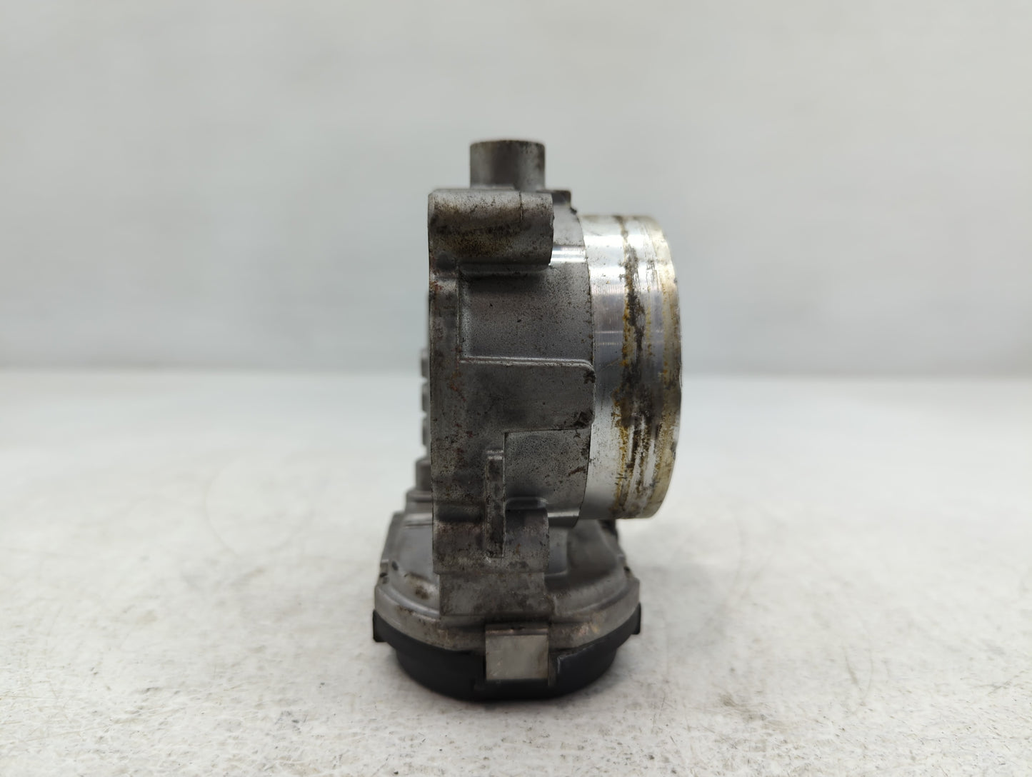 2009-2018 Dodge Journey Throttle Body P/N:0 280 750 570 05184349AC Fits OEM Used Auto Parts - Oemusedautoparts1.com