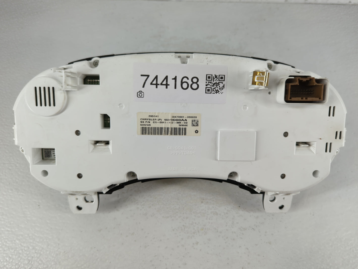 2015 Dodge Journey Instrument Cluster Speedometer Gauges P/N:68249000AA Fits OEM Used Auto Parts - Oemusedautoparts1.com