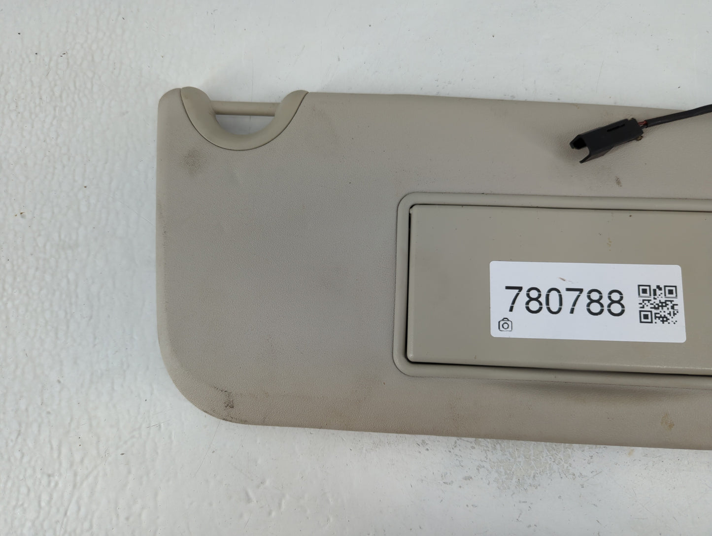 2011-2020 Dodge Journey Sun Visor Shade Replacement Passenger Right Mirror Fits OEM Used Auto Parts - Oemusedautoparts1.com