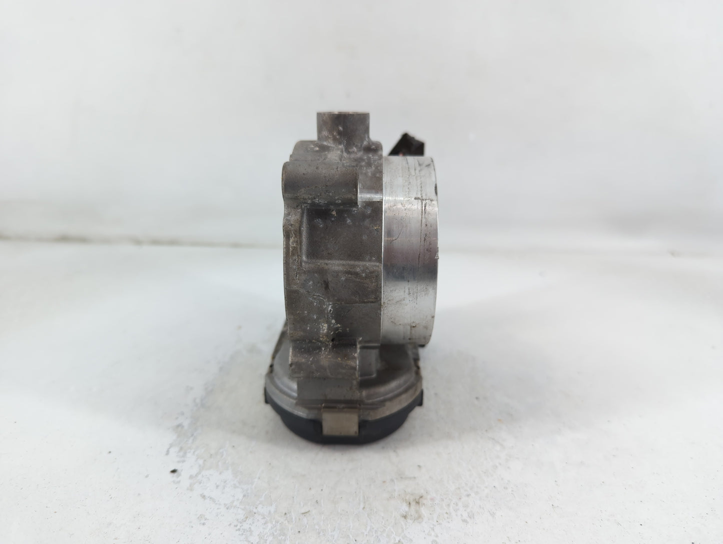 2011-2019 Dodge Journey Throttle Body P/N:05184349AC 0 280 750 570 Fits OEM Used Auto Parts - Oemusedautoparts1.com