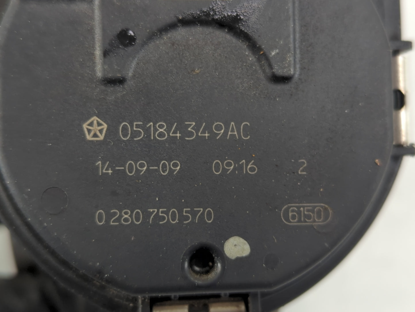 2011-2019 Dodge Journey Throttle Body P/N:05184349AC 0 280 750 570 Fits OEM Used Auto Parts - Oemusedautoparts1.com