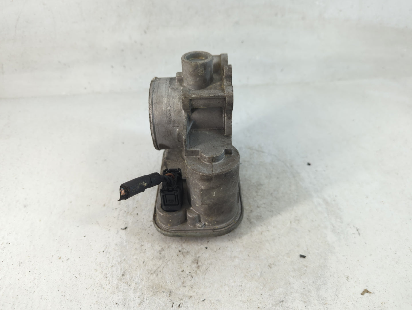 2009-2018 Dodge Journey Throttle Body P/N:04891735AC Fits Fits 2007 2008 2009 2010 2011 2012 2013 2014 2015 2016 2017 2018 O