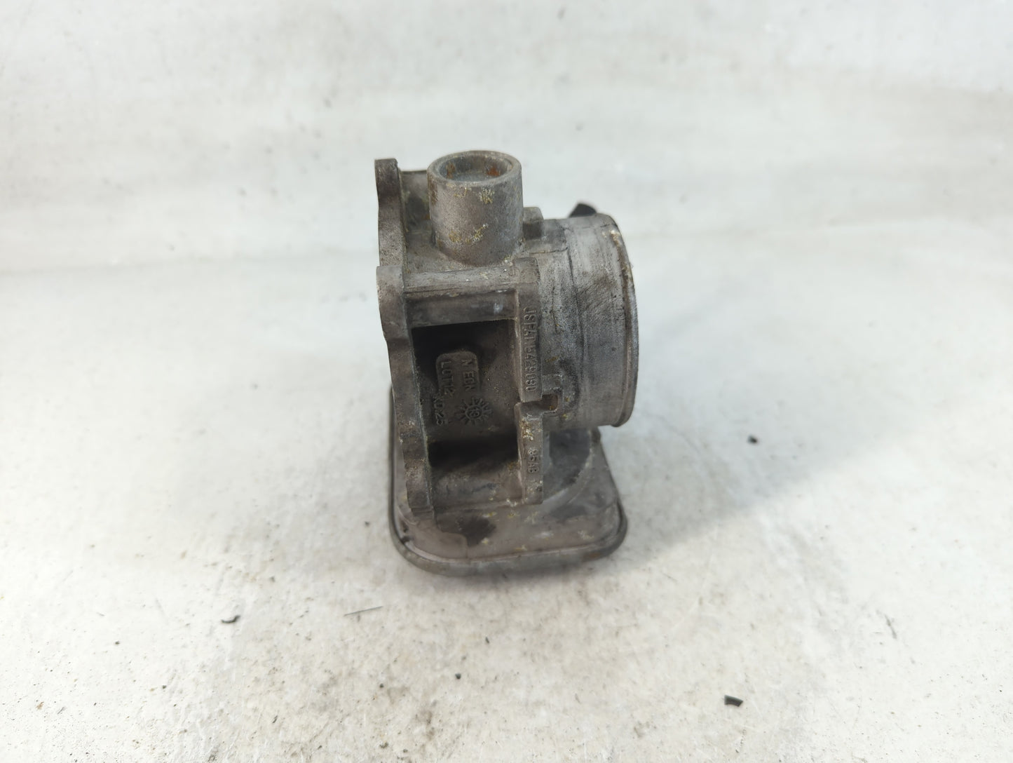 2009-2018 Dodge Journey Throttle Body P/N:04891735AC Fits Fits 2007 2008 2009 2010 2011 2012 2013 2014 2015 2016 2017 2018 O